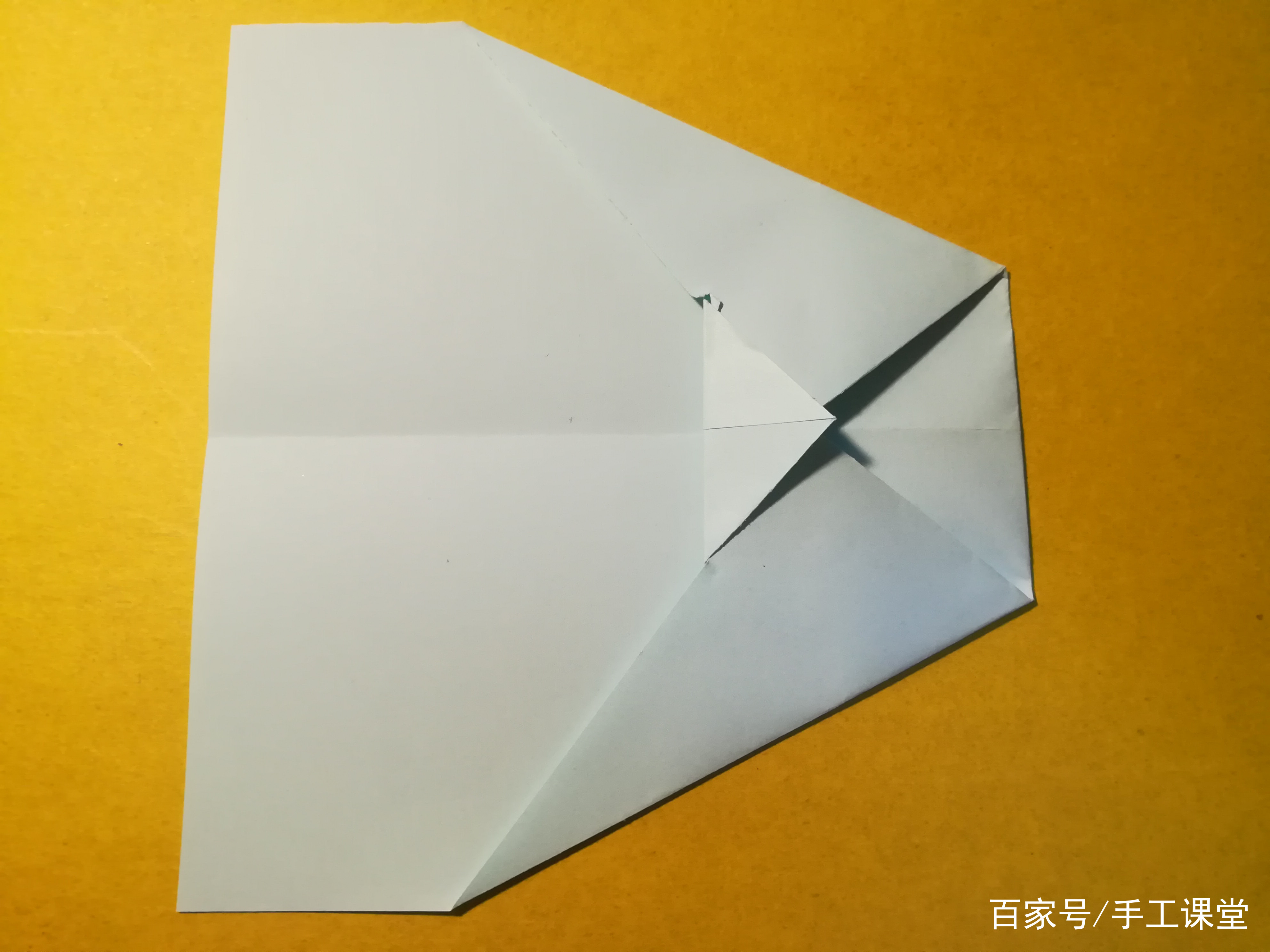 [菲律宾纸飞机怎么用]菲律宾纸飞机什么意思