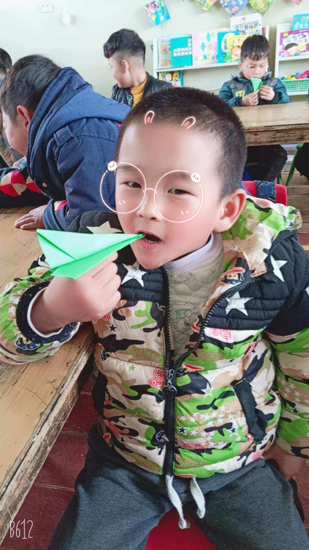 你给我纸飞机-为你折的纸飞机,满载记忆