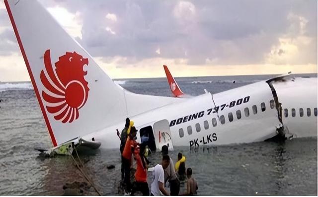 飞机高空坠落冲击力-飞机高空坠落冲击力多大