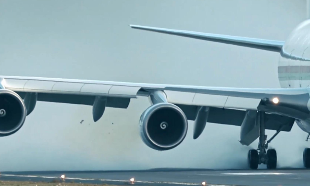 飞机高空坠落冲击力-飞机高空坠落冲击力多大