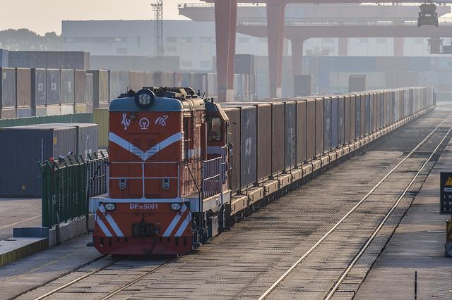 中国将于1月3日全面开放入境-中国将于1月3日全面开放入境图片
