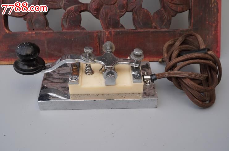 电报是机器语音吗-电报用的是什么语言