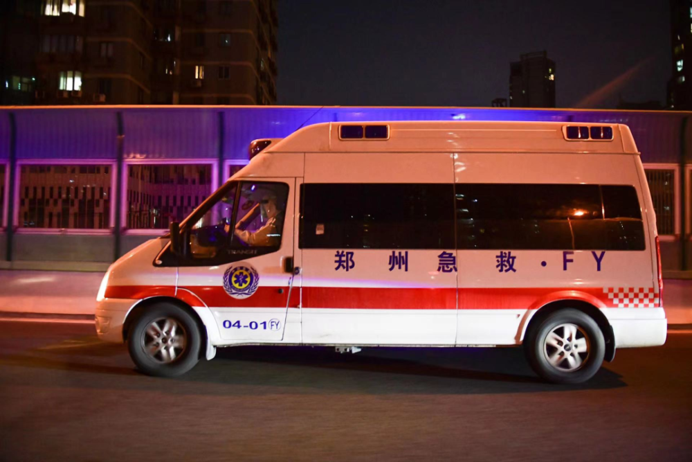 晚上听到滴滴滴电报声-半夜一直听见滴滴的报警声