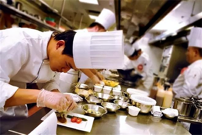 详细阅读:电报员传奇是个啥-大型纪录片二战电报员传奇 电报员传奇是个啥-大型纪录片二战电报员传奇