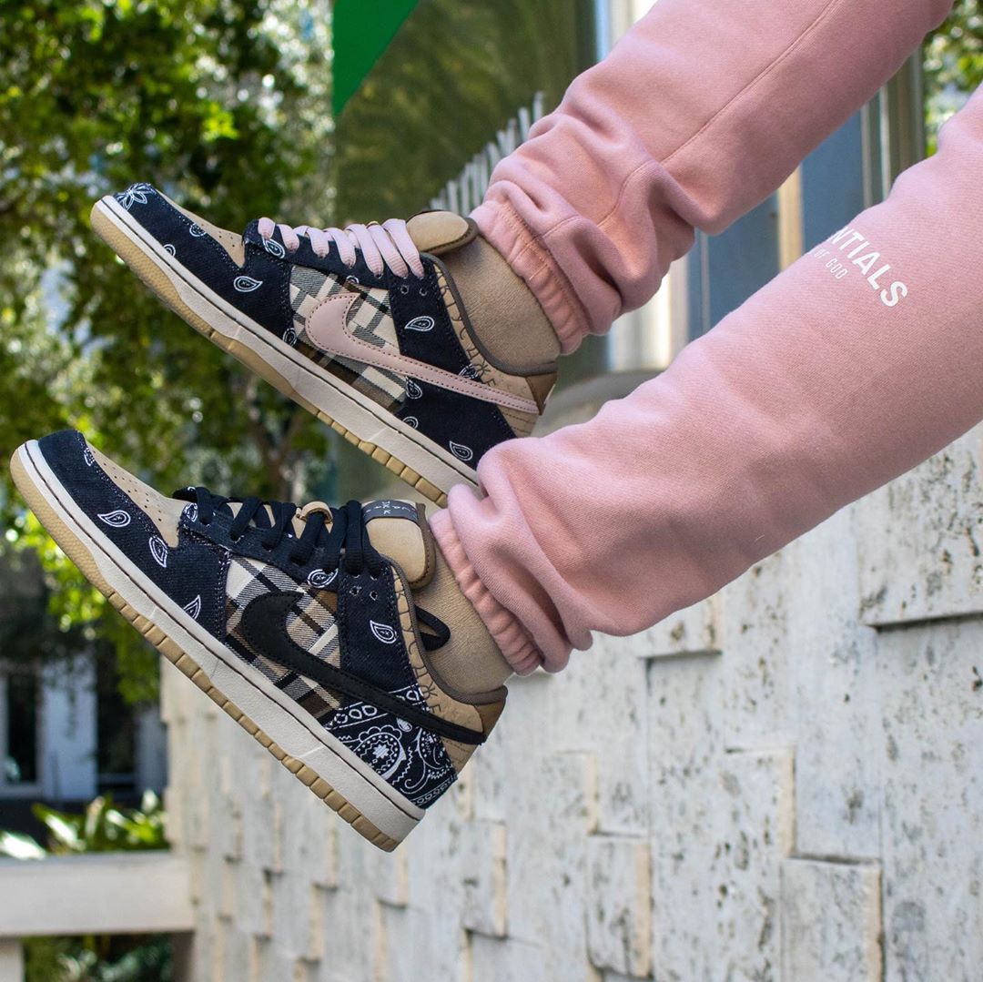 包含在travisscott官网买东西可以邮寄到国内吗的词条
