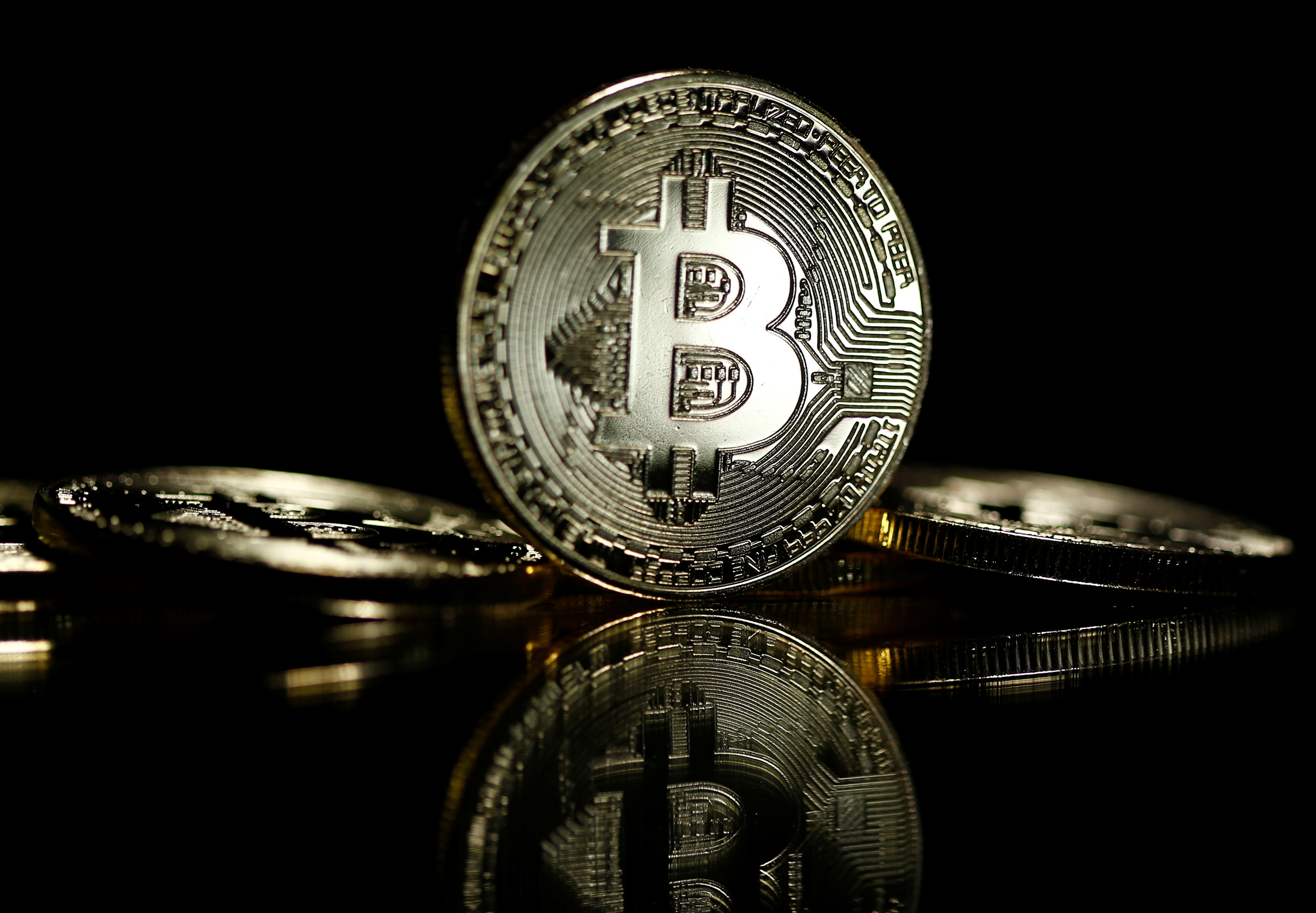 token比特币-bitcoin and ethereum standard token