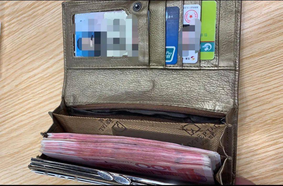 真正去中心化钱包有哪些，去中心化钱包和中心化钱包的区别