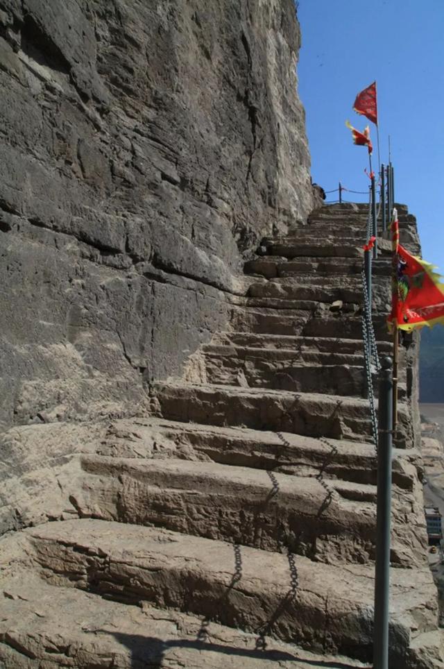 大梯子崖图片，大梯子崖景区门票