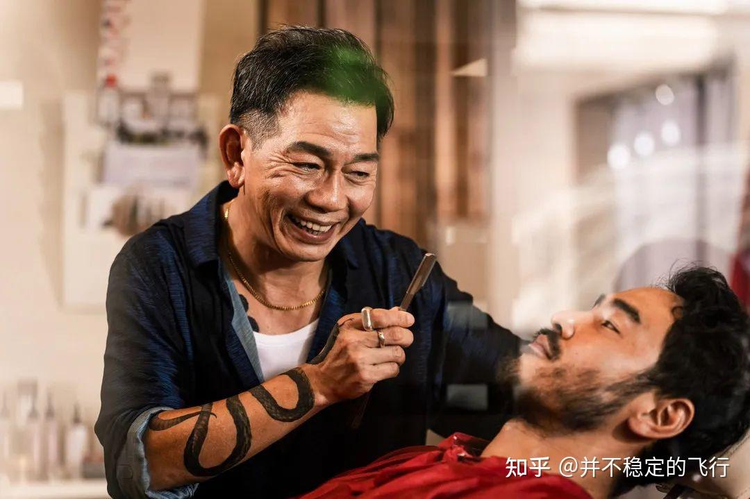 三条蛇仔缠大猪正确答案，三条蛇缠在一起预示着什么
